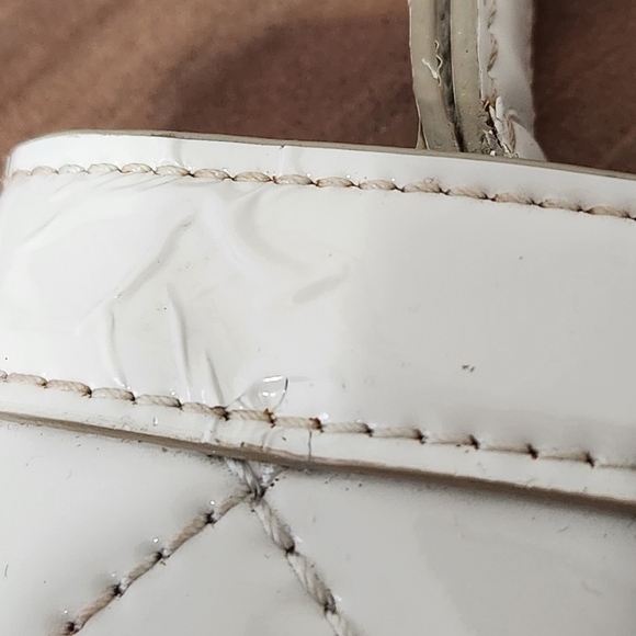 Kate Spade Wallet Pouch Patent Leather Logo Zip - Picture 7 of 13